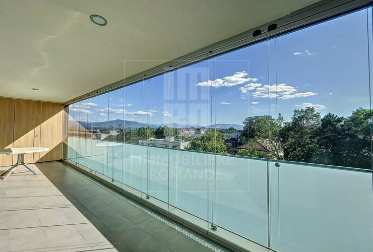 Lumineux 3.5 pièces au 6ème étage