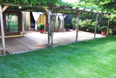 Ancienne ferme rénovée au coeur du village