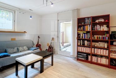 EXCLUSIVITE - Ravissante mitoyenne au calme, volume important, IDC faible !