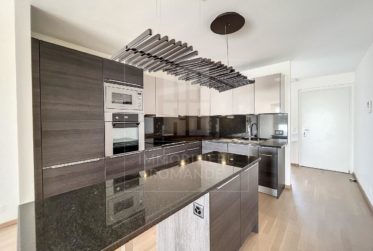 Lumineux 3.5 pièces au 6ème étage