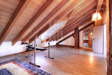 Ancienne ferme rénovée au coeur du village