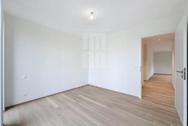 Magnifique appartement de 3 pièces avec spacieuse terrasse