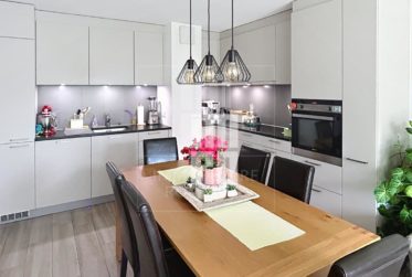 Charmant appartement meublé de 3 pièces en rez-de-jardin