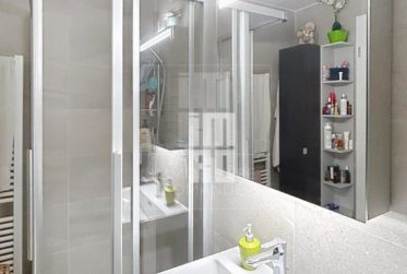 Charmant appartement meublé de 3 pièces en rez-de-jardin