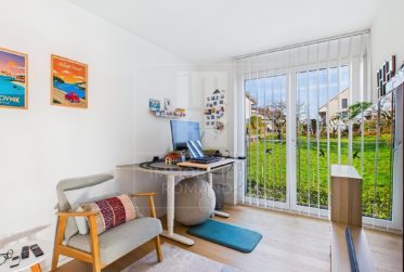 Agréable appartement de 3,5 pièces avec balcon à Yens