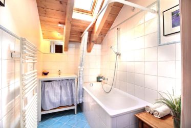 Corps de ferme rénové au coeur du village