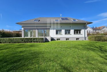 Villa d'exception dans un cadre privilégié aux portes de Genève