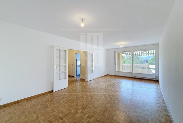 Appartement de 5 pièces rénové à Cologny