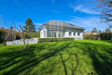 Villa d'exception dans un cadre privilégié aux portes de Genève