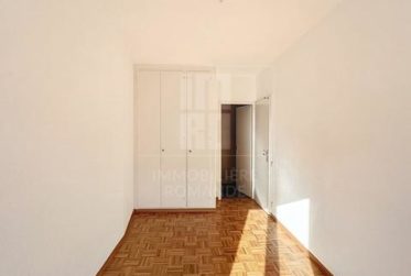 Magnifique appartement 2.5 pièces avec balcon-terrasse au cœur de Plainpalais