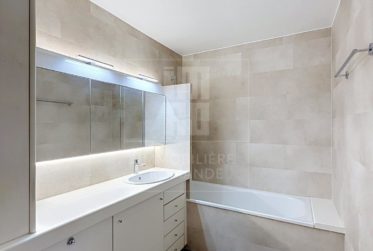 Appartement de 5 pièces rénové à Cologny