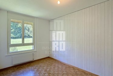 Appartement de 5 pièces rénové à Cologny