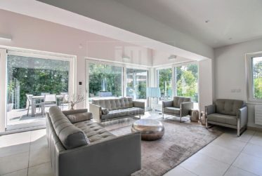 Villa d'exception dans un cadre privilégié aux portes de Genève