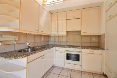 Lumineux duplex de 4,5 pièces au centre du village