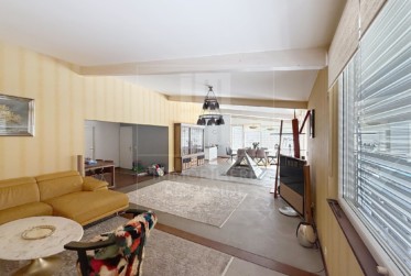 Villa individuelle de plain-pied avec piscine