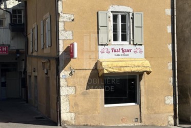 Arcade commerciale à Satigny