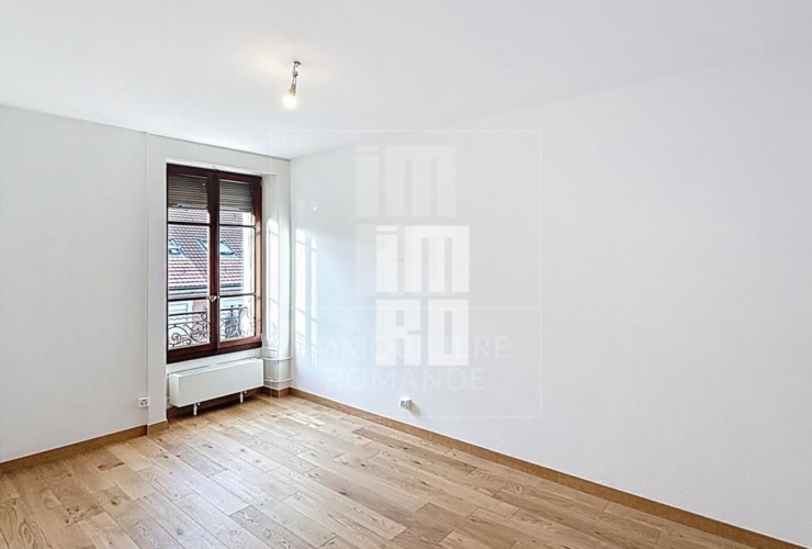 Appartement de 4 pièces au centre de la Jonction *information visite dans le descriptif*