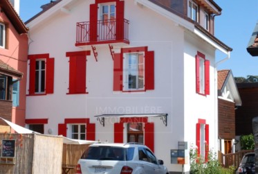 Charmant petit immeuble de rendement