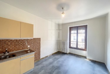 Appartement de 3 pièces au centre de la Jonction *information visite dans le descriptif*